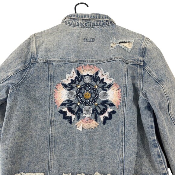 Bebe Distressed Denim Jacket W/ Embroidered Mandala Design & Raw Hem - Womens XL - Picture 9 of 15